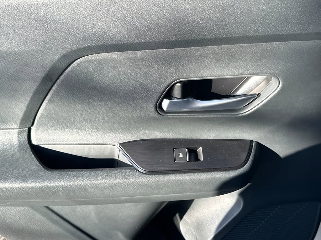 New 2026 Nissan Kicks SR w/ Illumination Package image 14