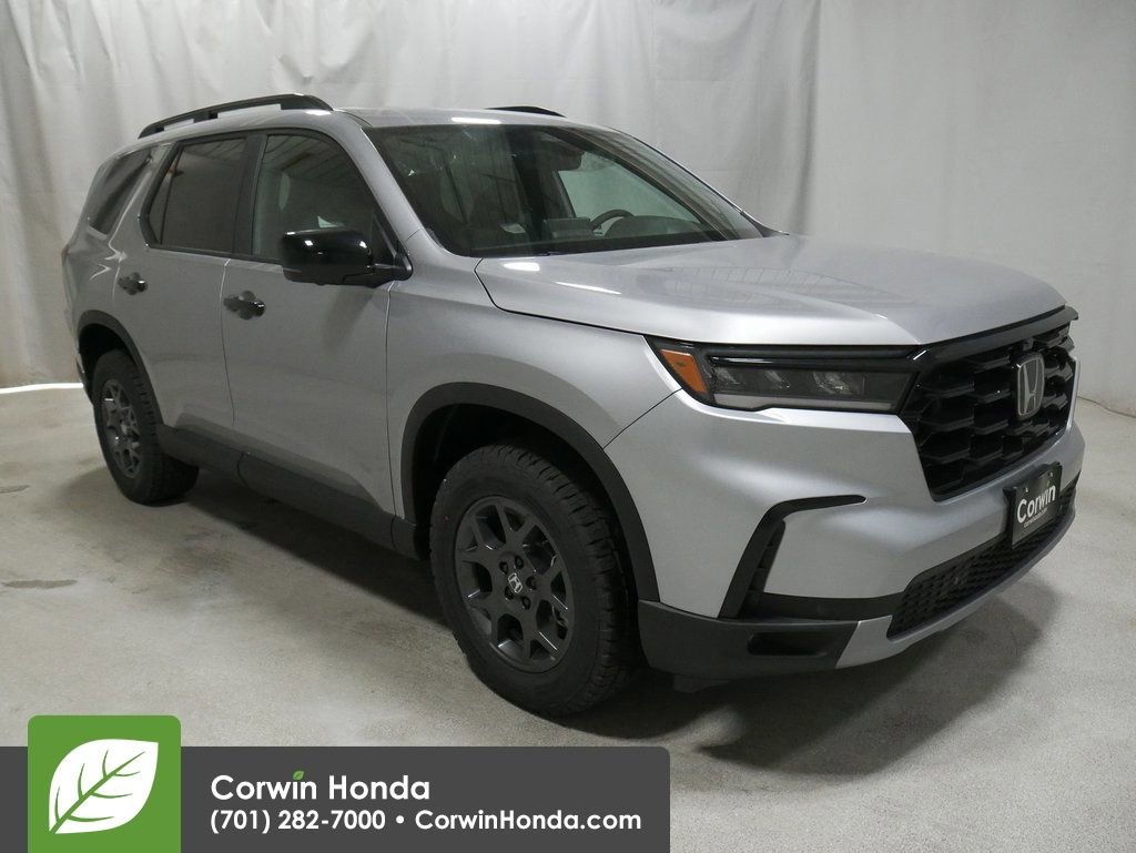 New 2025 Honda Pilot TrailSport image 1