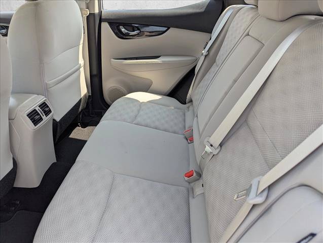 Used 2022 Nissan Rogue Sport SV AWD/4WD image 24