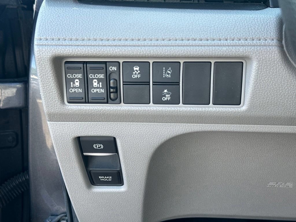 Used 2019 Honda Odyssey EX image 18