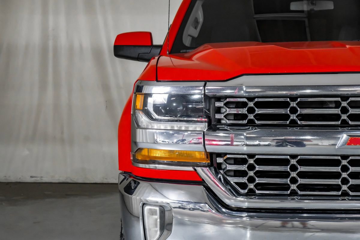 Used 2017 Chevrolet Silverado 1500 LT w/ Texas Edition image 36