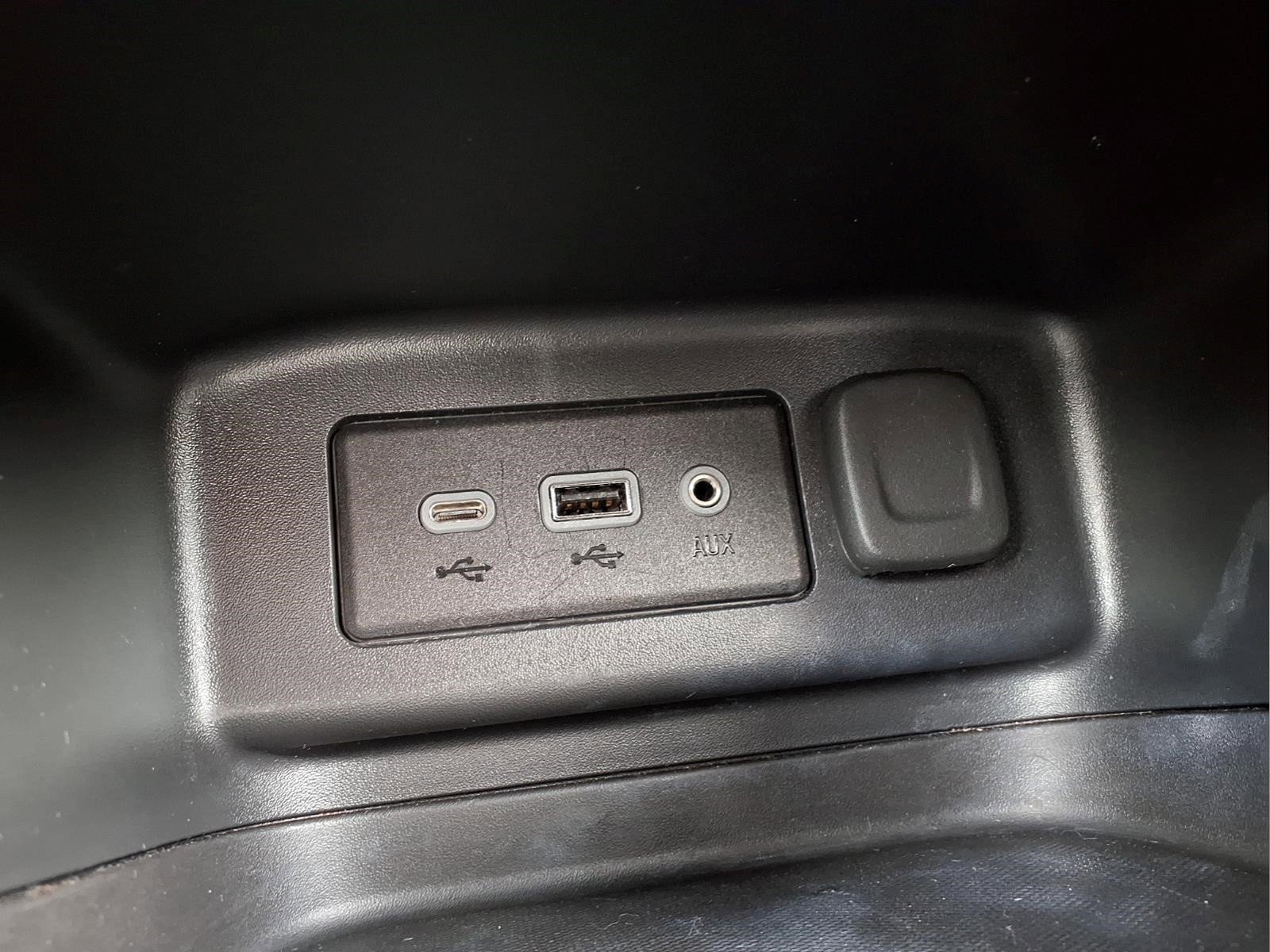 Used 2021 Chevrolet Equinox LT AWD/4WD image 20