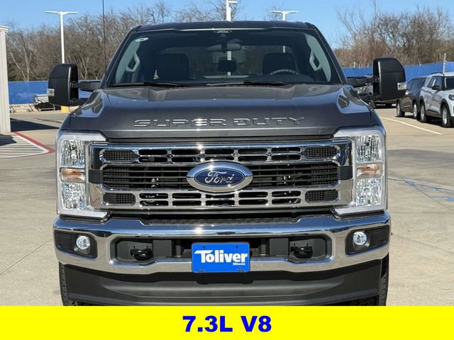 New 2026 Ford F250 XLT w/ FX4 Off-Road Package image 3