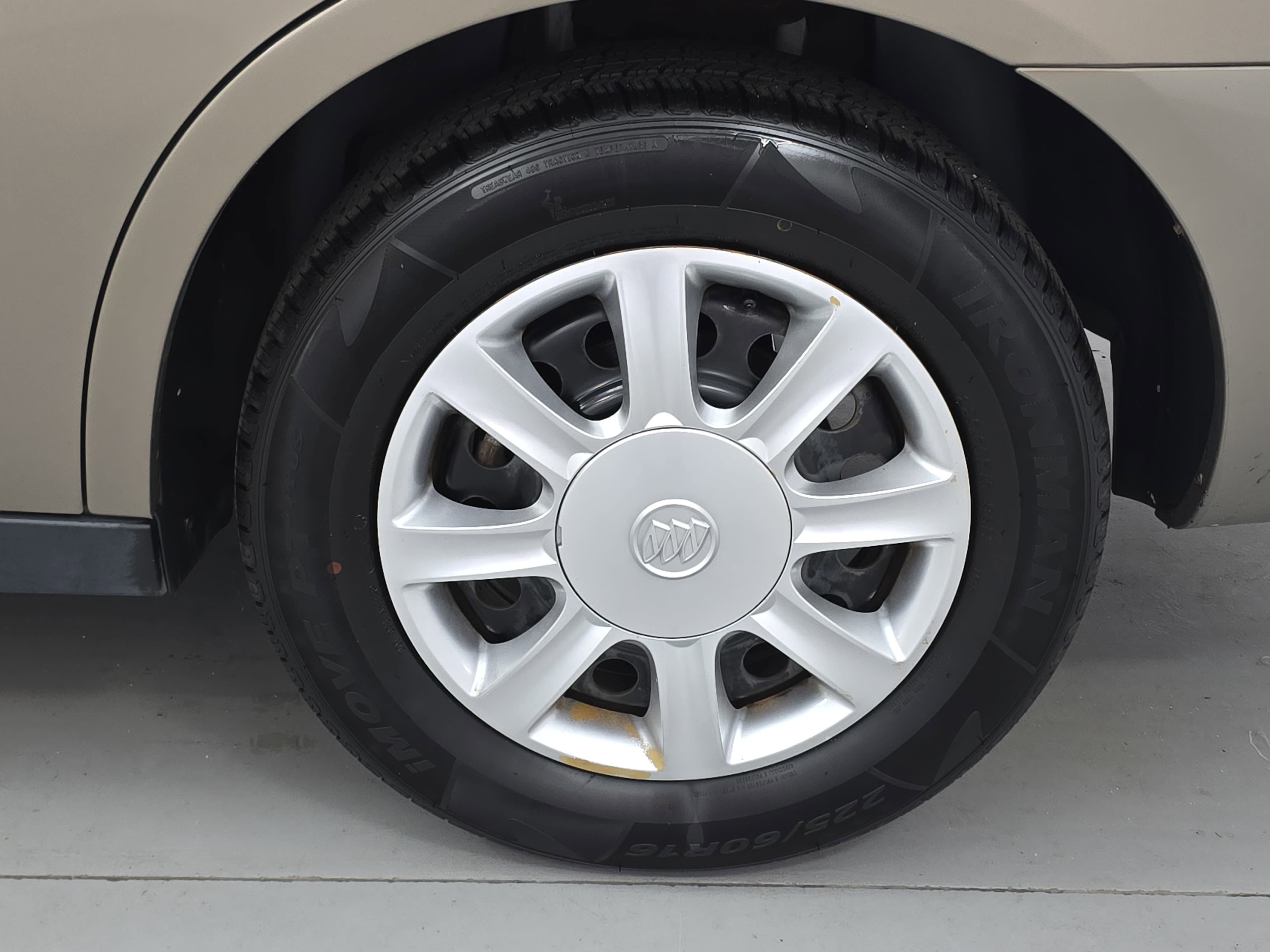 Used 2006 Buick LaCrosse CX FWD image 30