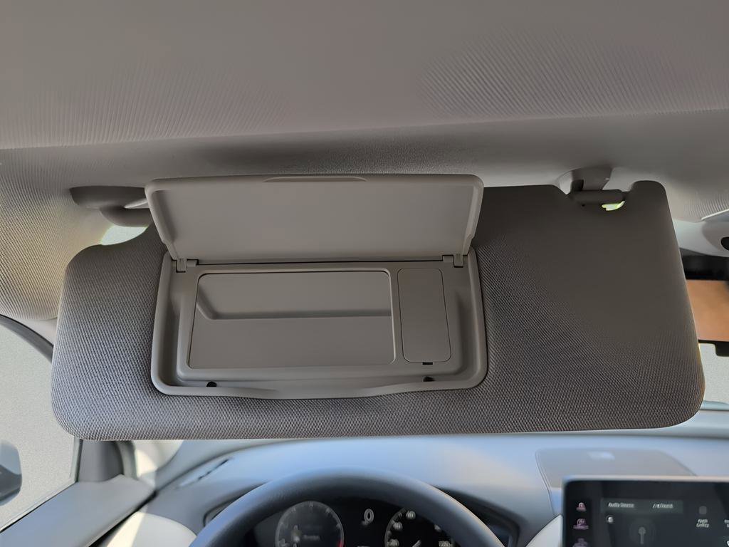 Certified 2026 Honda HR-V LX image 30