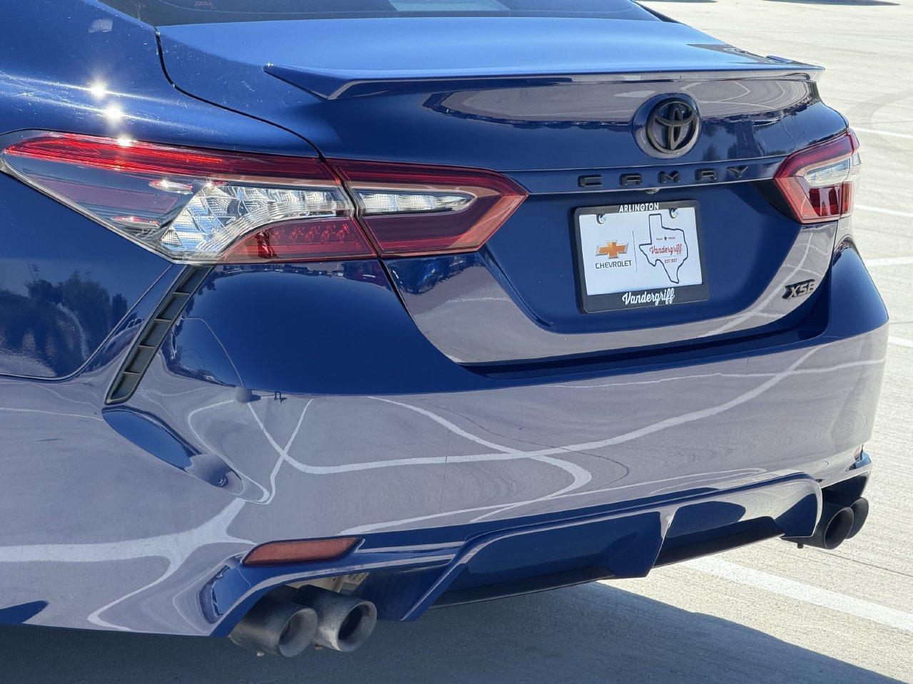 Used 2024 Toyota Camry XSE FWD image 7