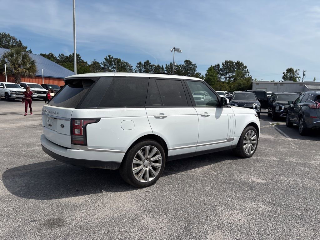 Used 2016 Land Rover Range Rover Supercharged AWD/4WD image 3