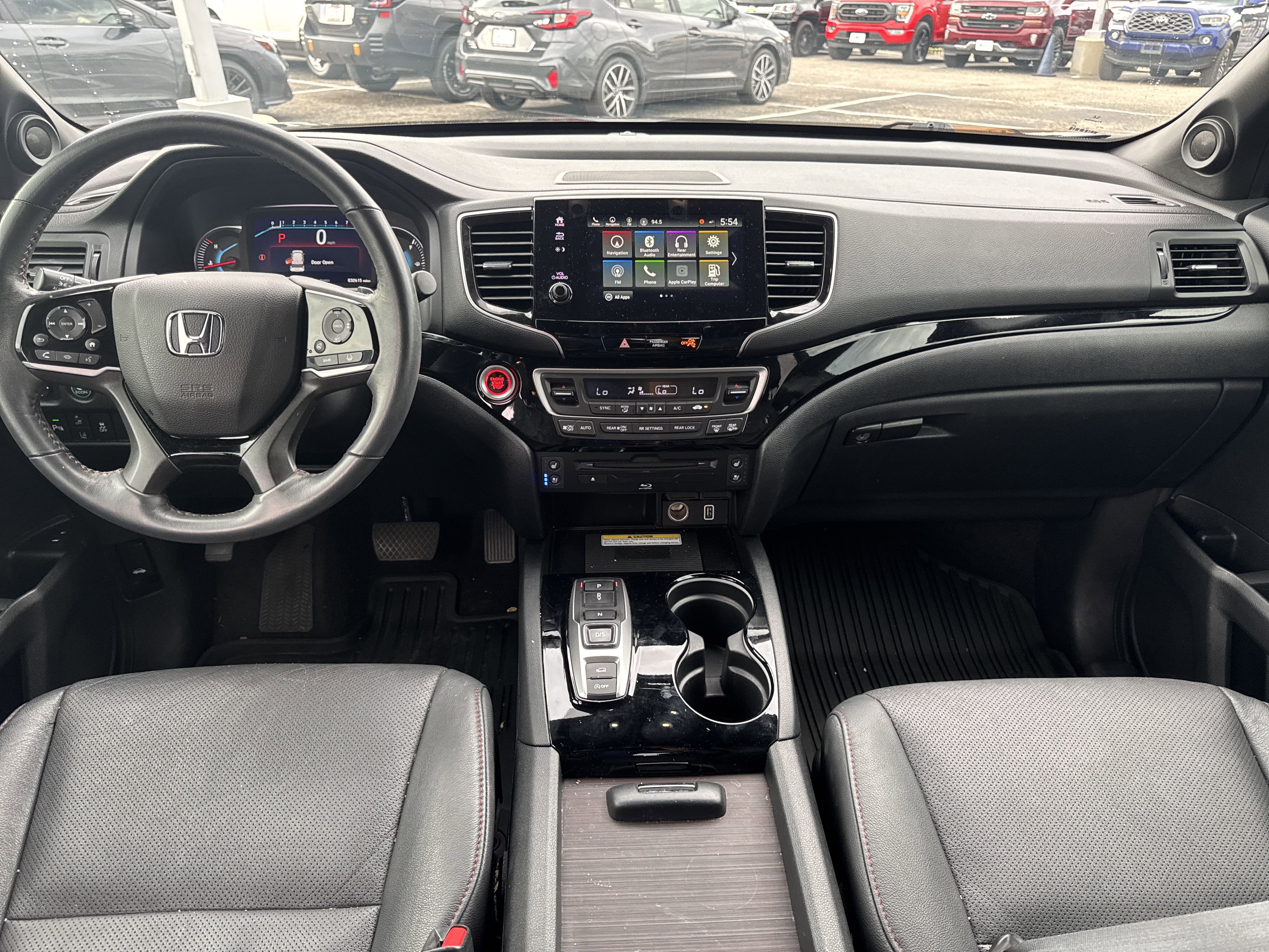 Used 2022 Honda Pilot Black Edition image 10