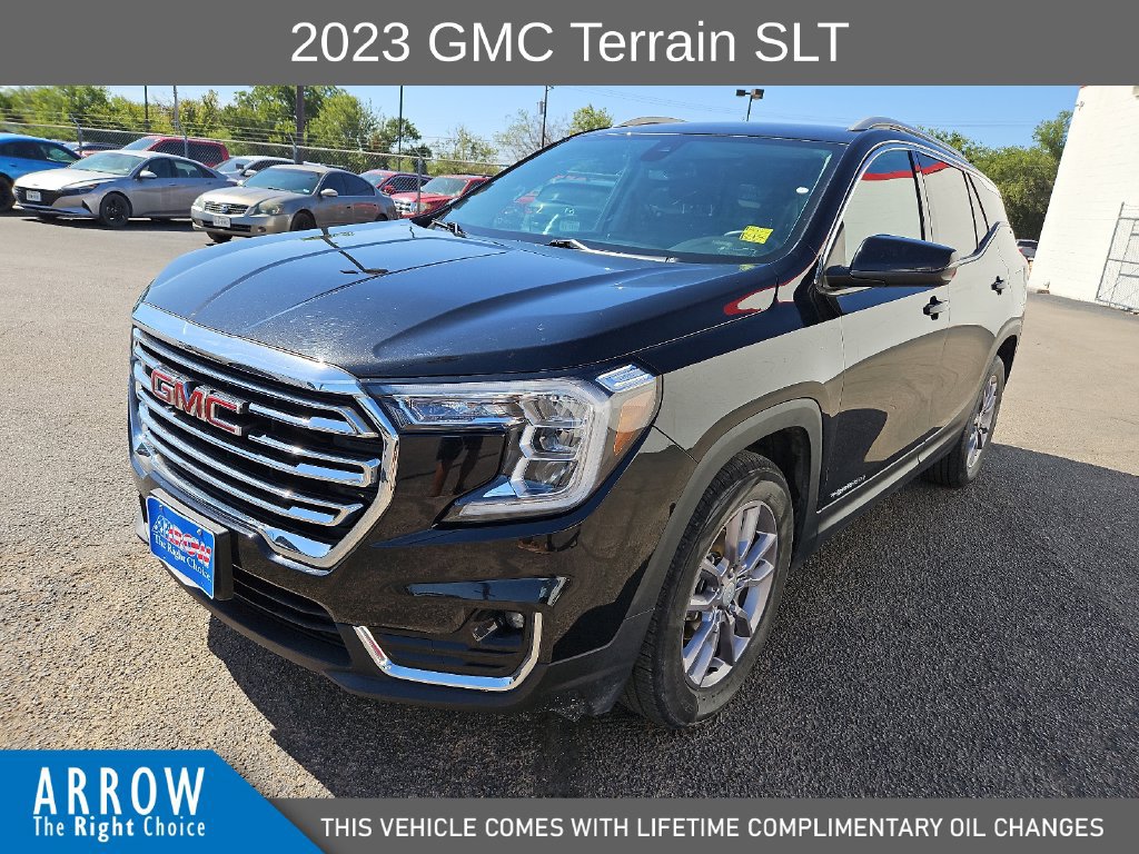 Used 2023 GMC Terrain SLT FWD image 4