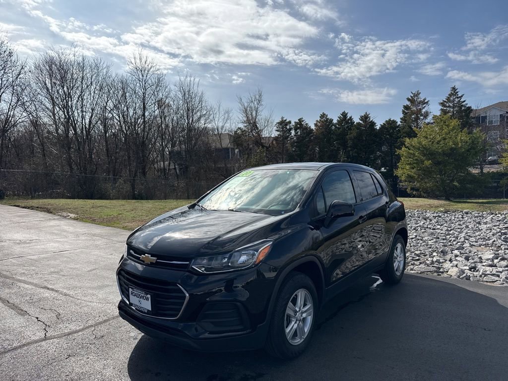 Used 2020 Chevrolet Trax LS w/ Tint and Cruise Package image 1