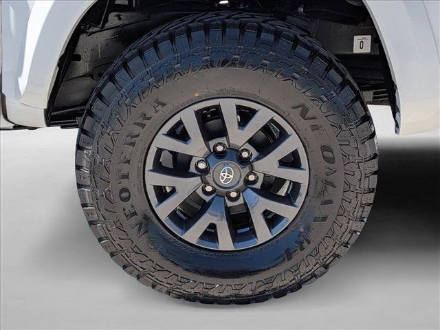 Used 2023 Toyota Tacoma SR5 w/ Technology Package image 22