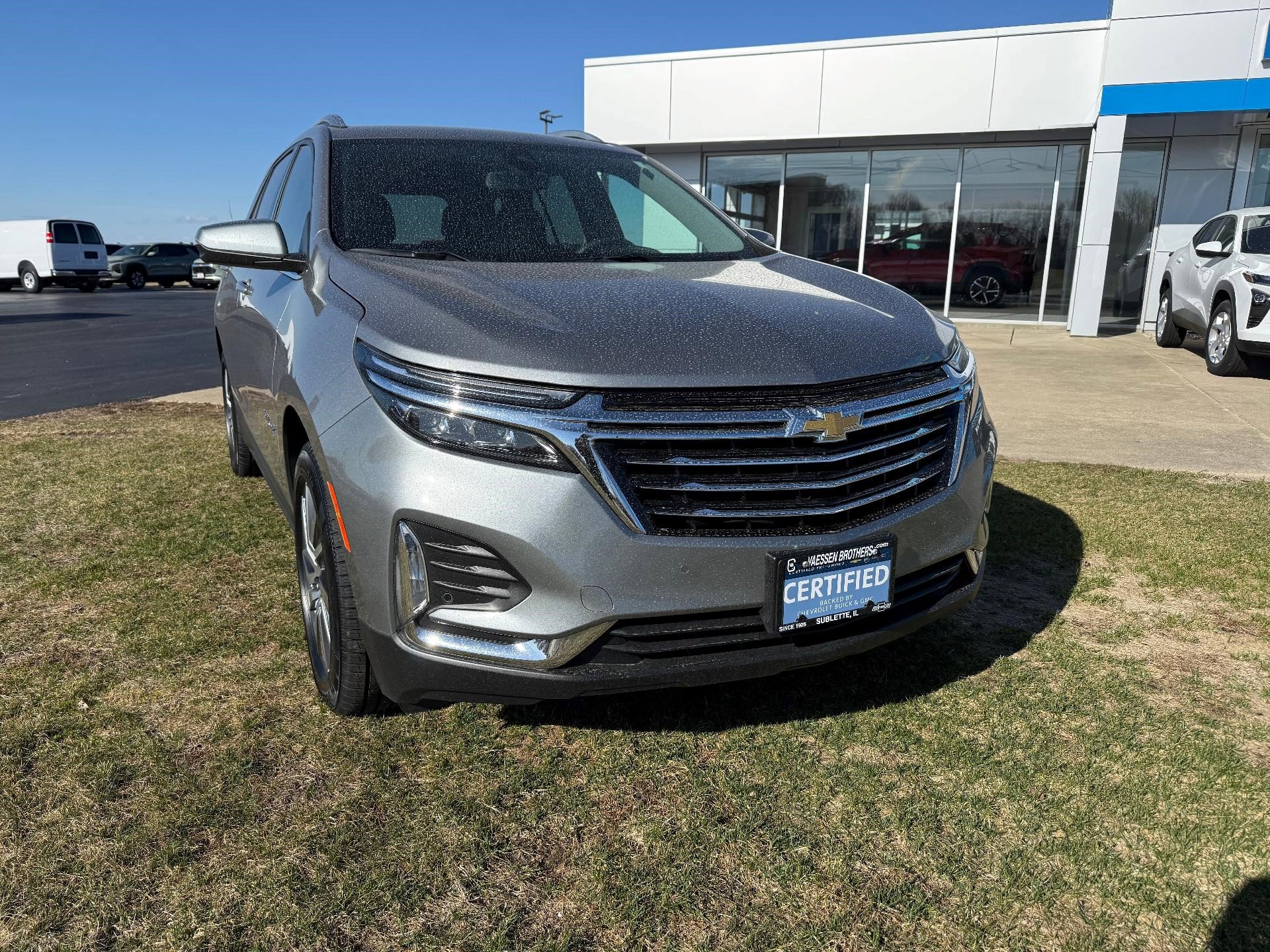 Certified 2023 Chevrolet Equinox Premier image 1