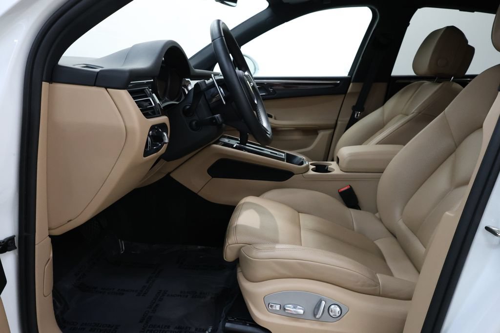 Used 2025 Porsche Macan S AWD/4WD image 63