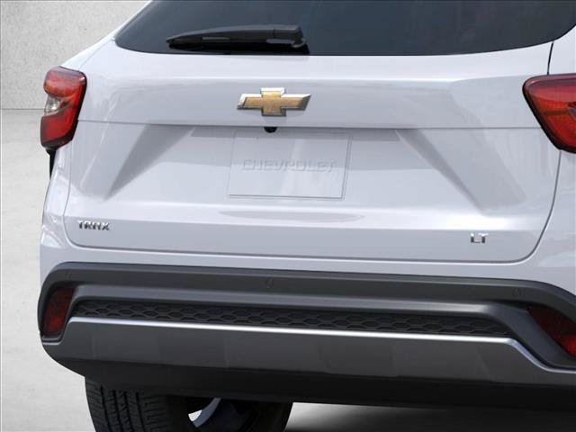 New 2026 Chevrolet Trax LT w/ Driver Confidence Package FWD image 14