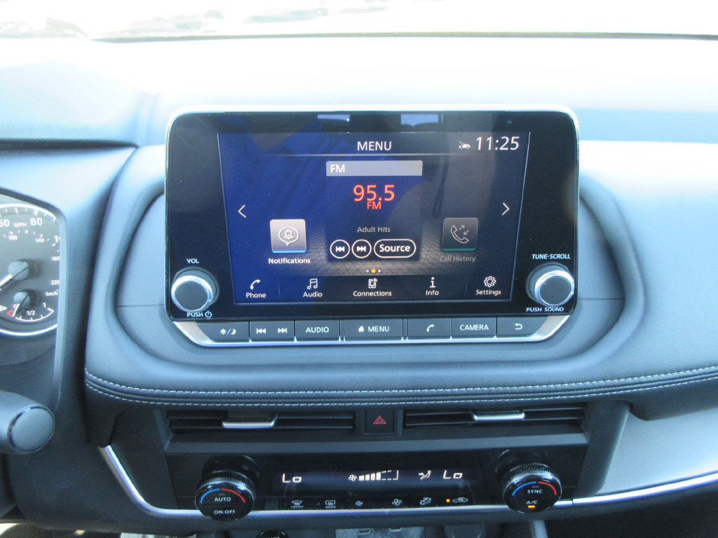 Used 2026 Nissan Rogue SV AWD/4WD image 30