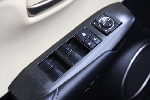 Used 2015 Lexus NX 200t FWD w/ Luxury Package image 11