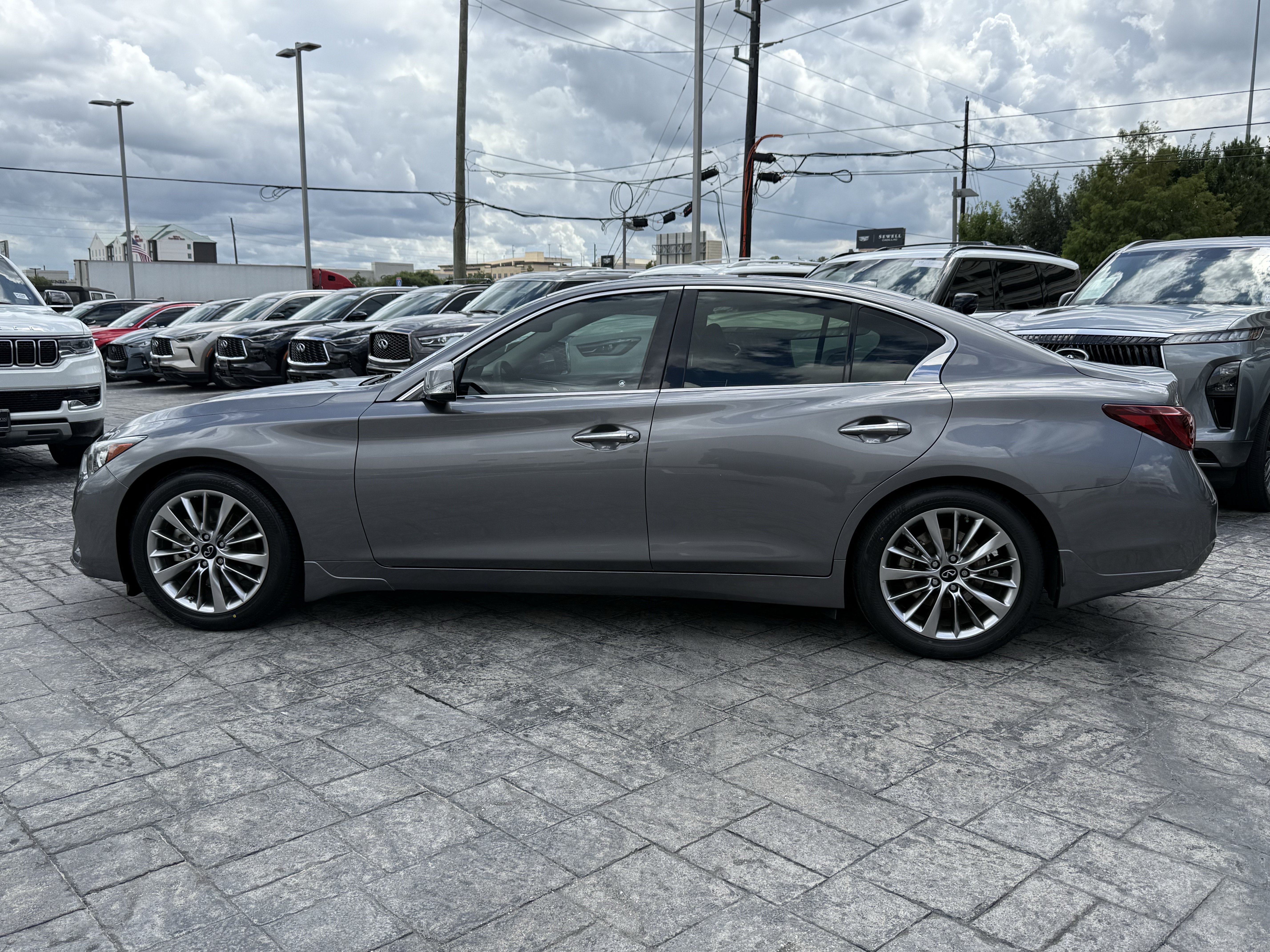 Certified 2023 INFINITI Q50 Luxe w/ Cargo Package RWD image 4