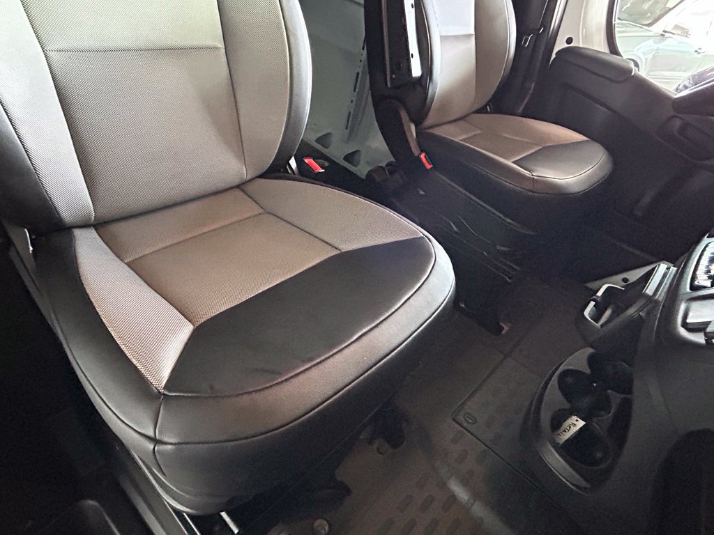 Used 2023 RAM ProMaster 2500 FWD image 44