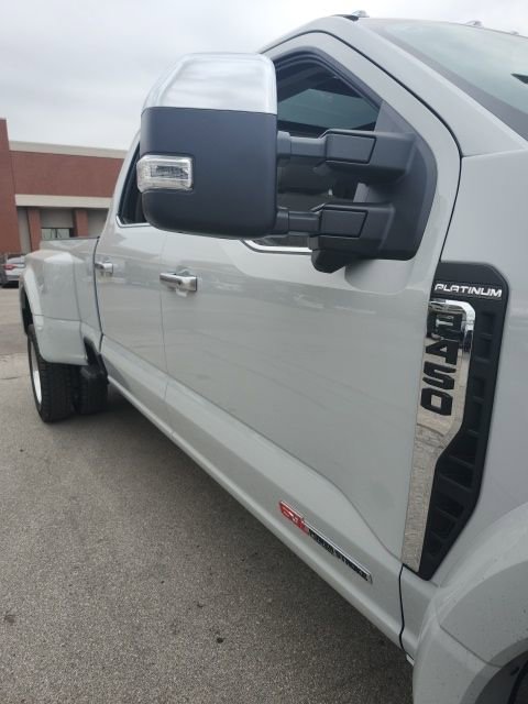 New 2026 Ford F450 Platinum image 10
