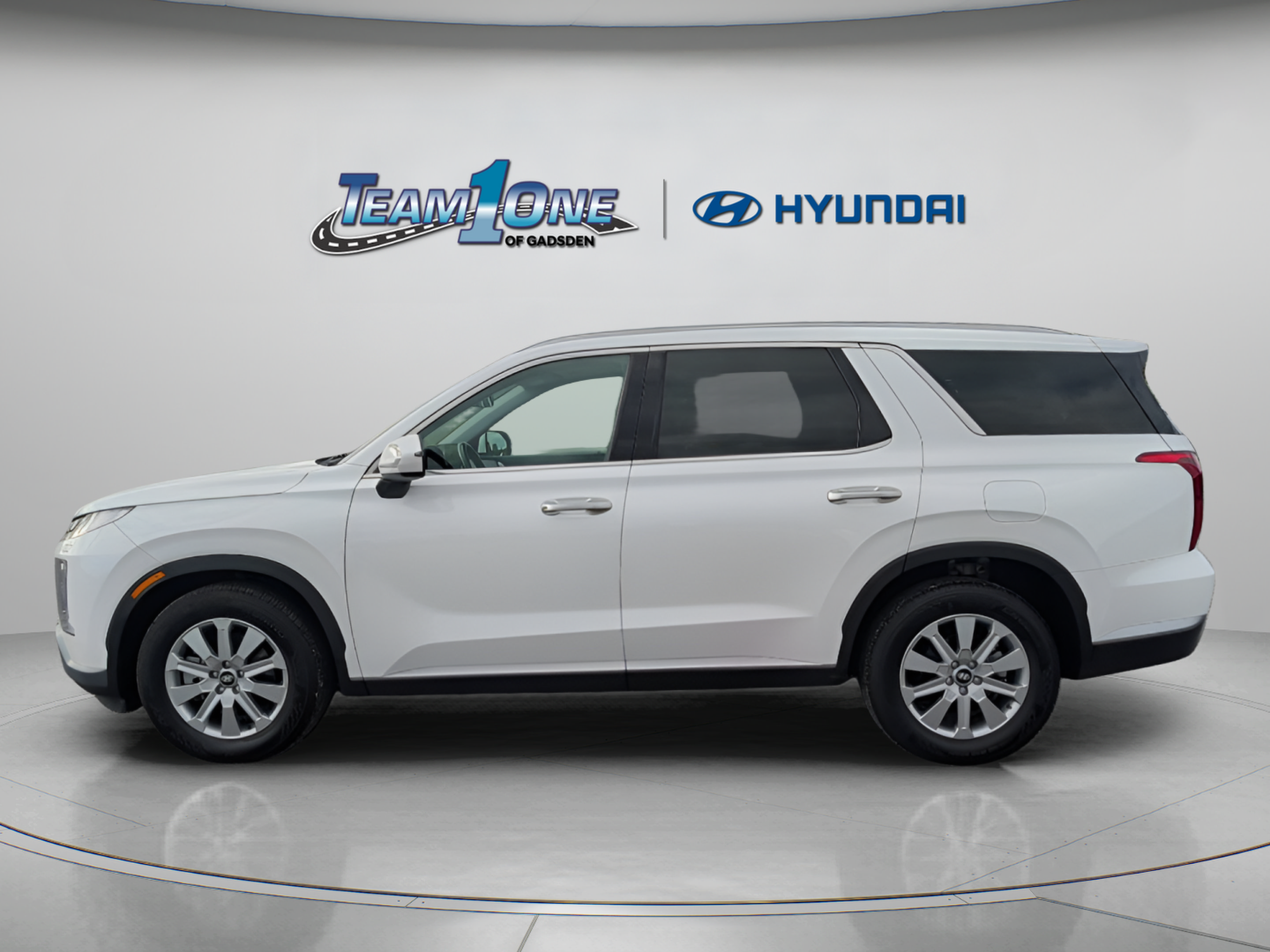 Used 2024 Hyundai Palisade SEL FWD image 5