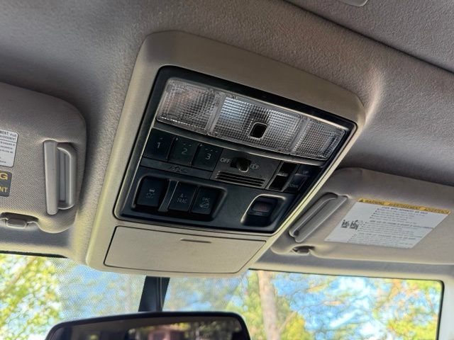 Used 2016 Toyota 4Runner Limited AWD/4WD image 40