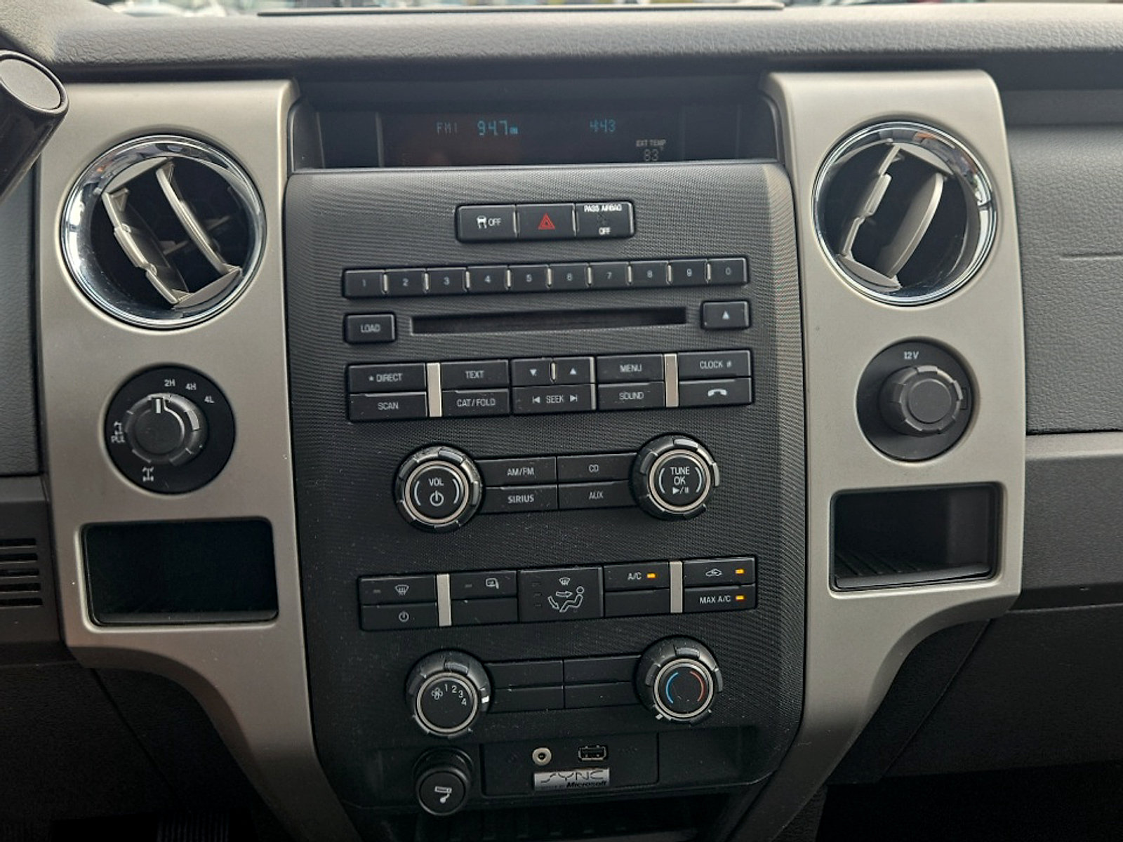 Used 2012 Ford F150 XLT w/ XLT Convenience Pkg AWD/4WD image 16