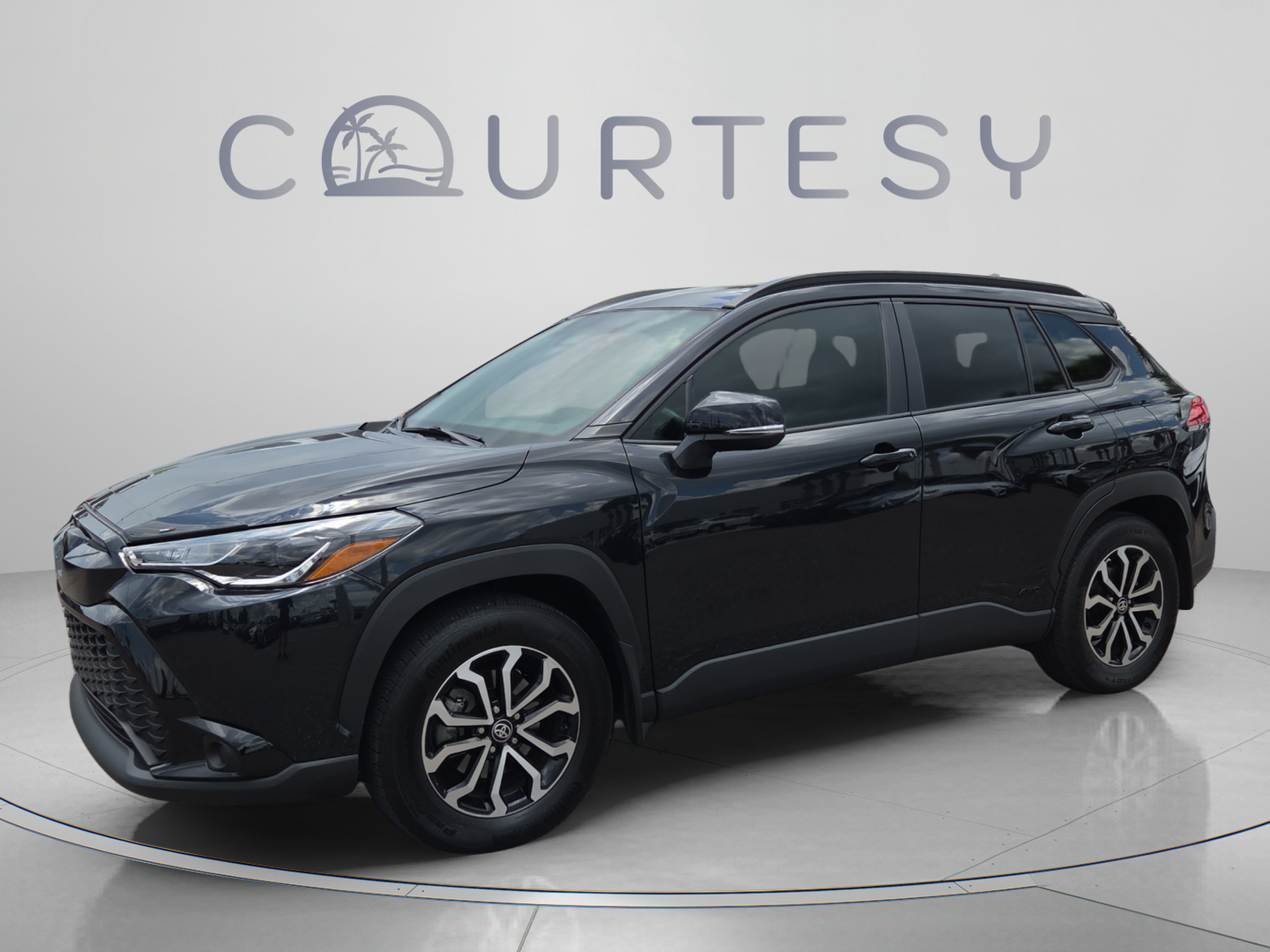 Used 2024 Toyota Corolla Cross AWD Hybrid image 1
