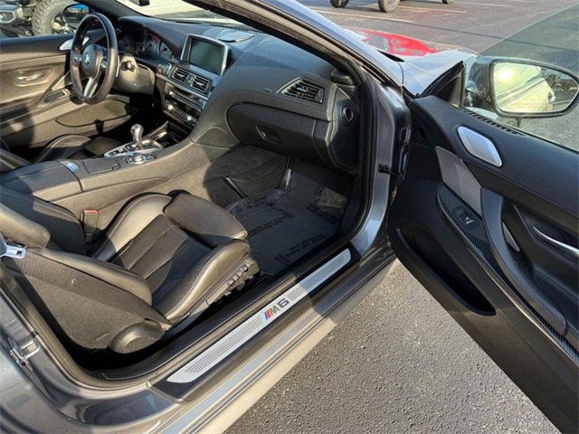 Used 2012 BMW M6 Convertible image 12