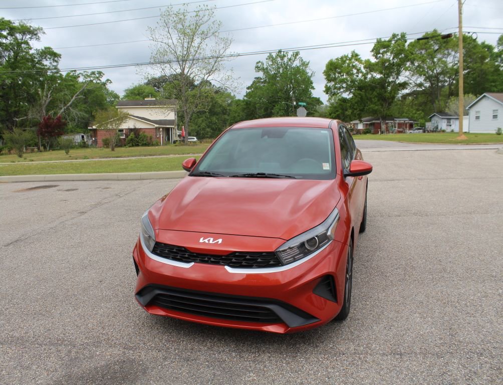 Used 2022 Kia Forte LXS image 8