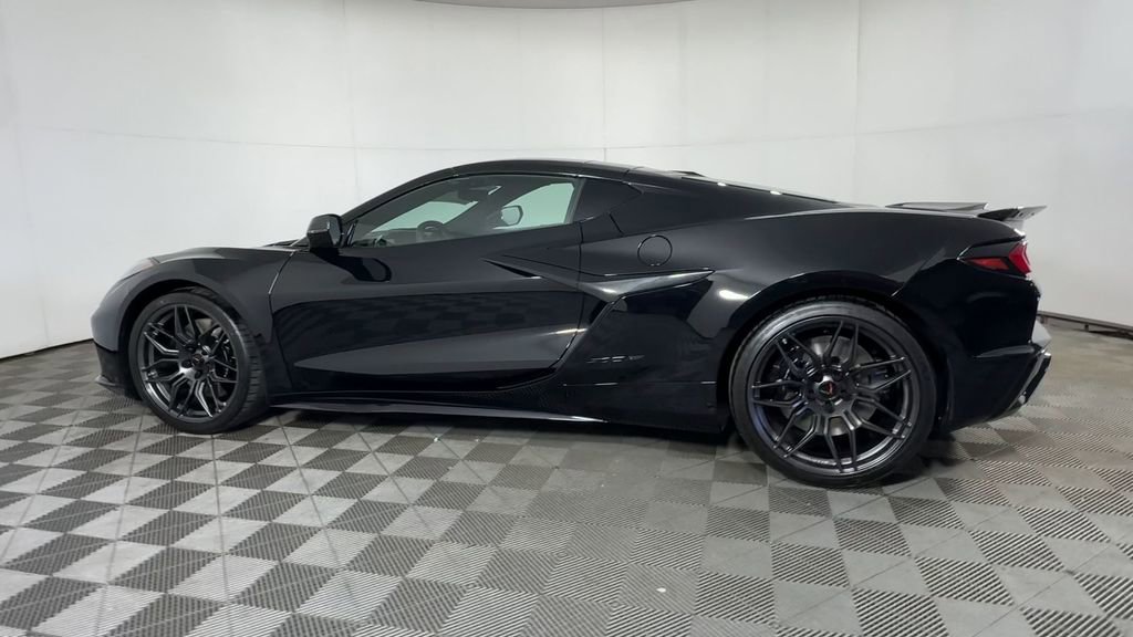 New 2026 Chevrolet Corvette Z06 RWD image 7