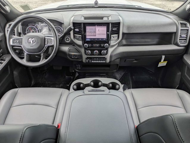 New 2026 RAM 3500 Tradesman AWD/4WD image 13