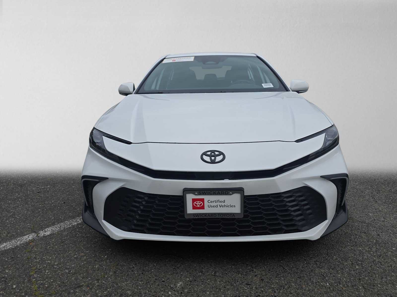 Certified 2026 Toyota Camry SE w/ Convenience Package FWD image 8