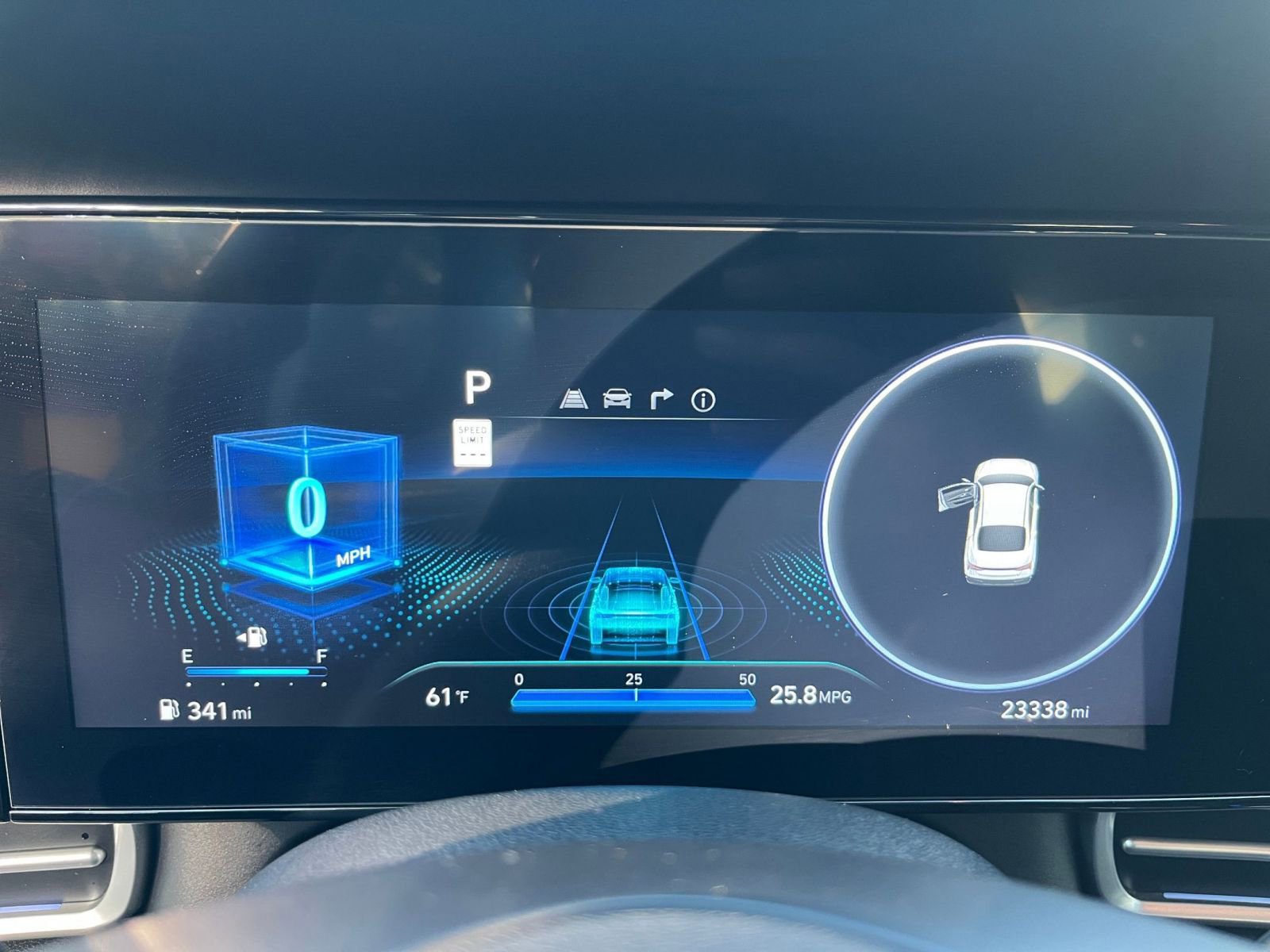 Used 2025 Hyundai Elantra SEL image 38