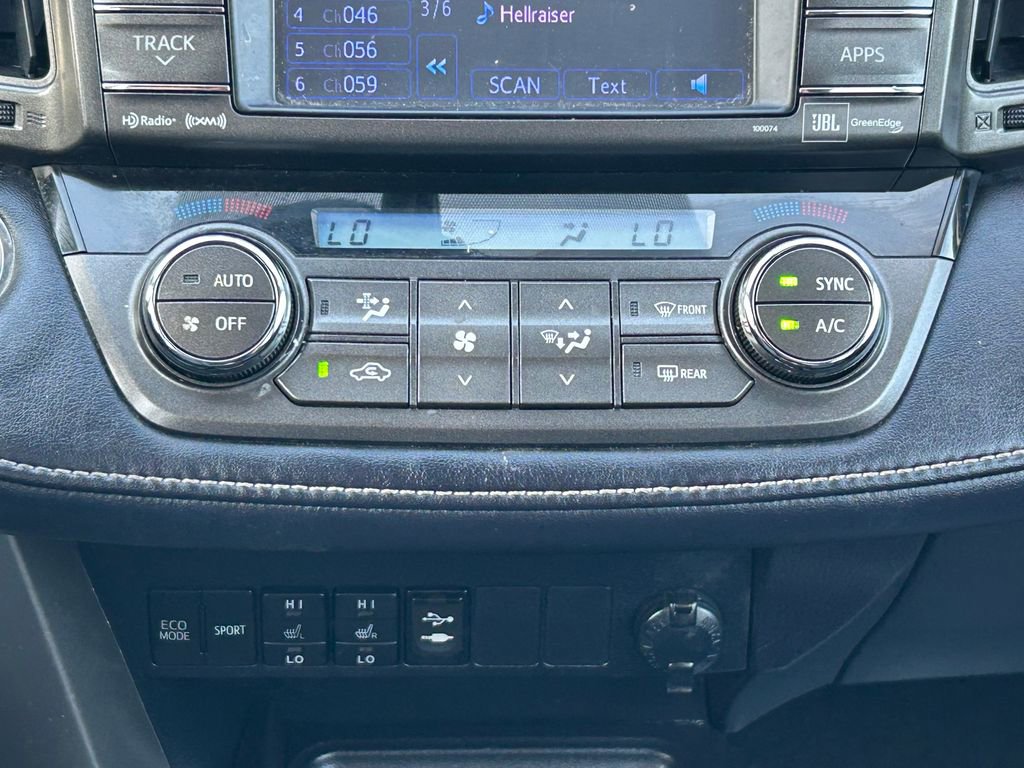 Used 2013 Toyota RAV4 Limited image 28