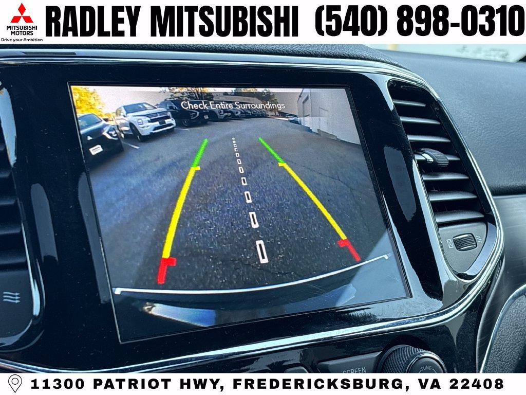 Used 2021 Jeep Grand Cherokee Limited AWD/4WD image 9