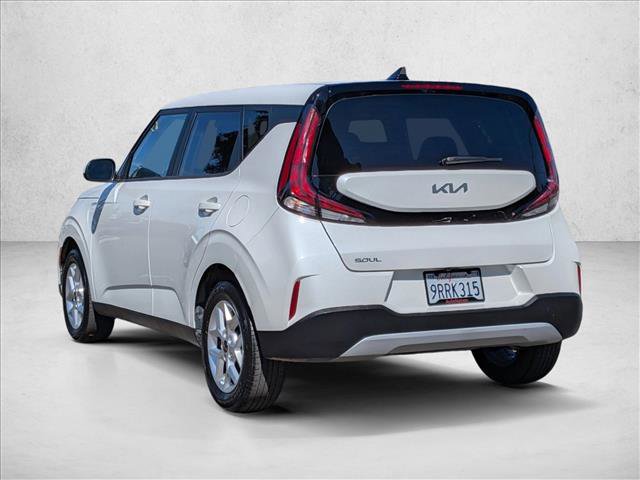 Used 2025 Kia Soul LX w/ LX Technology Package image 8