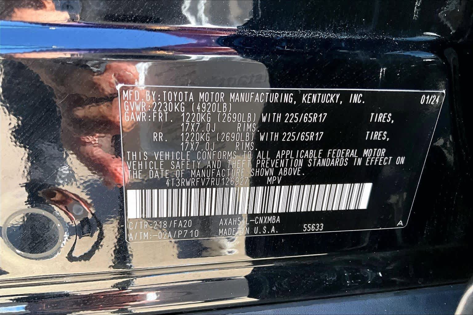Used 2024 Toyota RAV4 XLE AWD/4WD image 33
