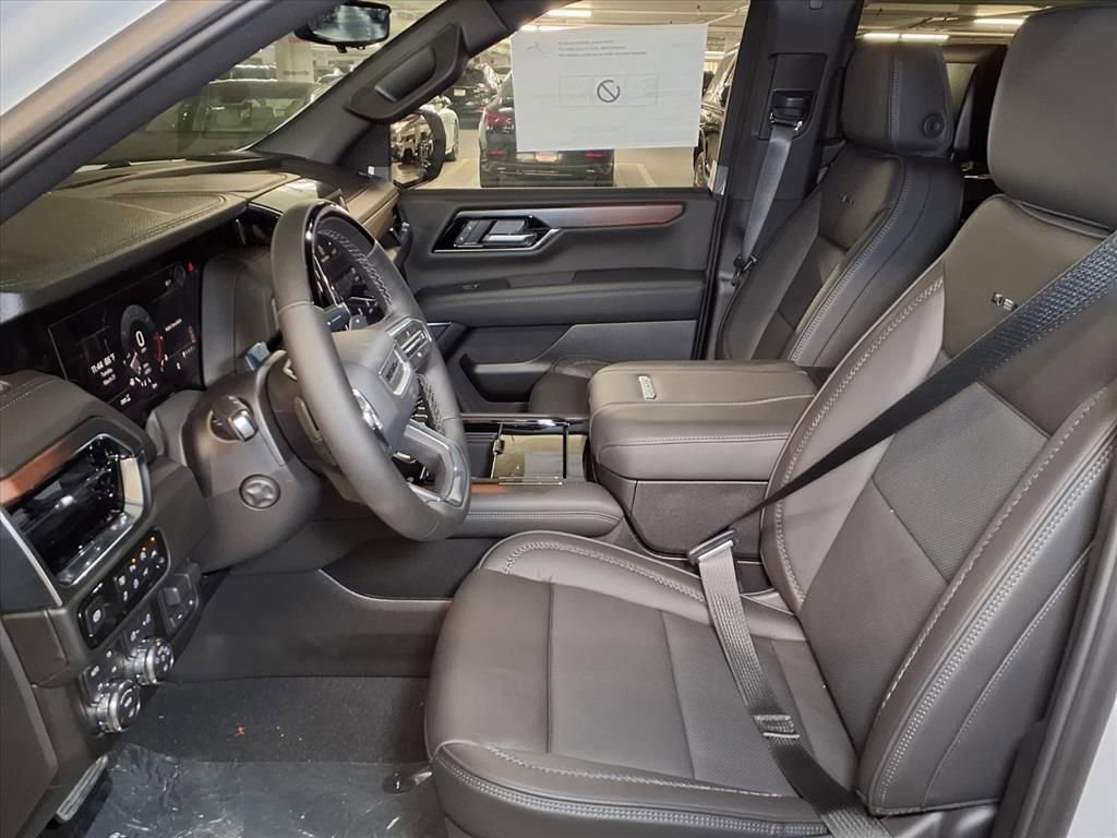 New 2026 GMC Yukon Denali w/ Denali Reserve Package image 15