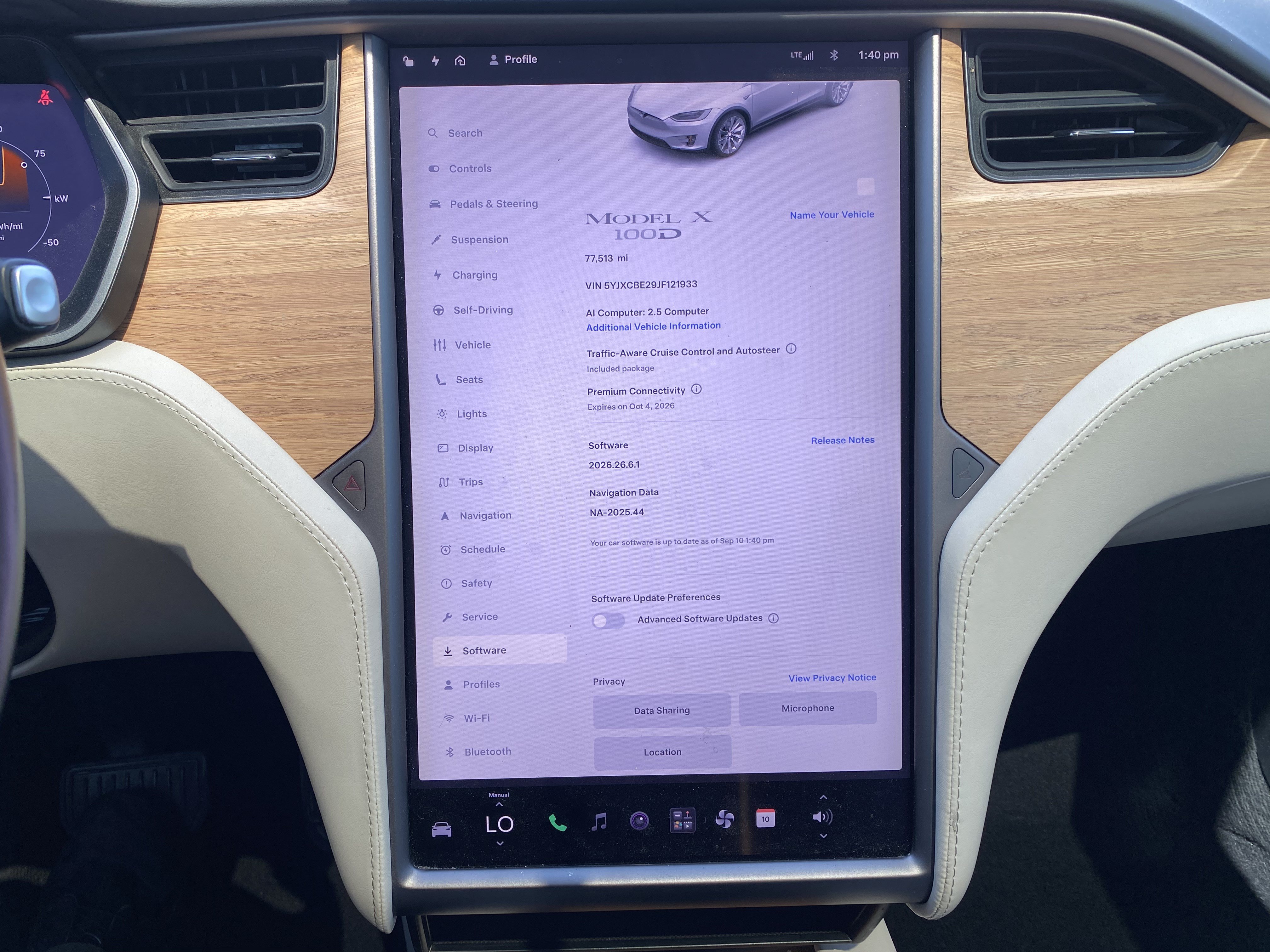 Used 2018 Tesla Model X 100D AWD/4WD image 27