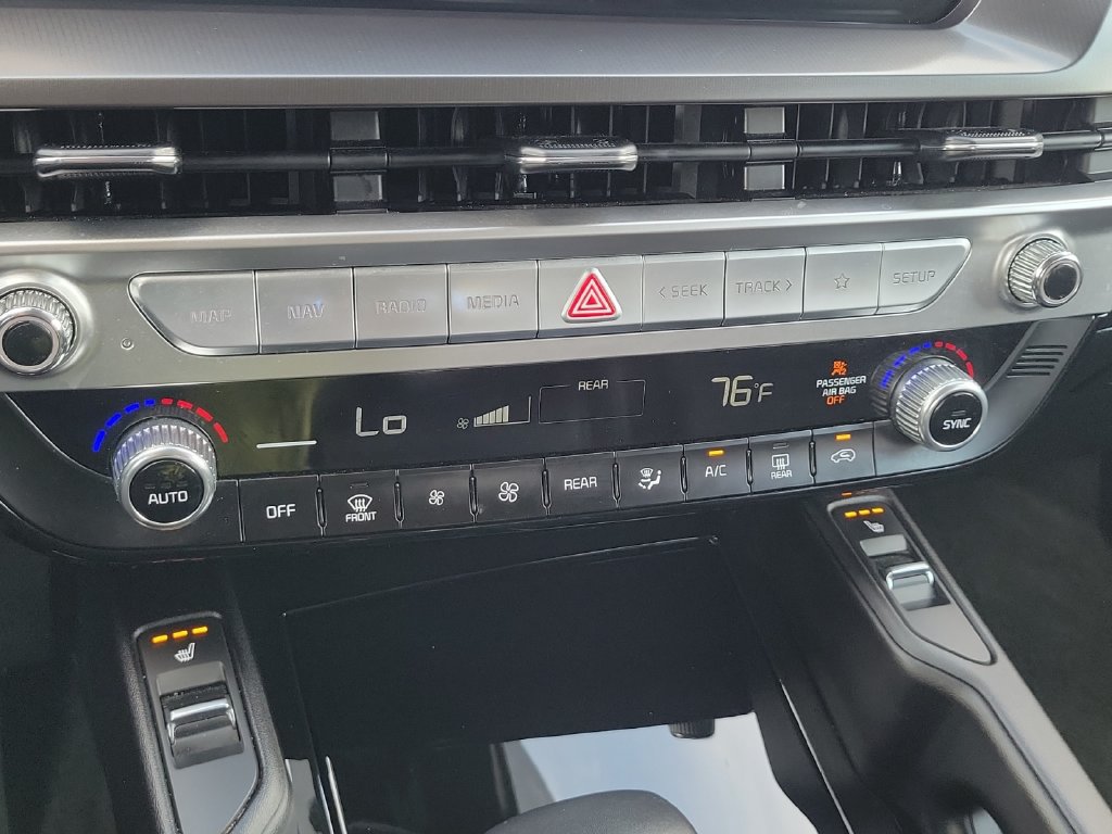 Used 2025 Kia Telluride S AWD/4WD image 18