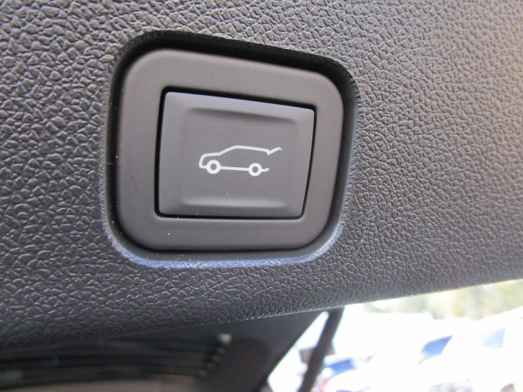 New 2026 GMC Acadia Elevation w/ Elevation Premium Package image 16