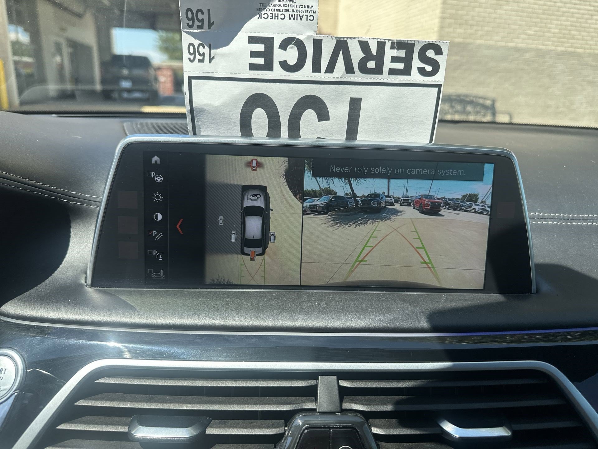 Used 2018 BMW 750i xDrive AWD/4WD image 25