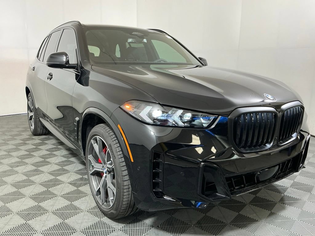 New 2026 BMW X5 xDrive40i w/ M Sport Package AWD/4WD image 4