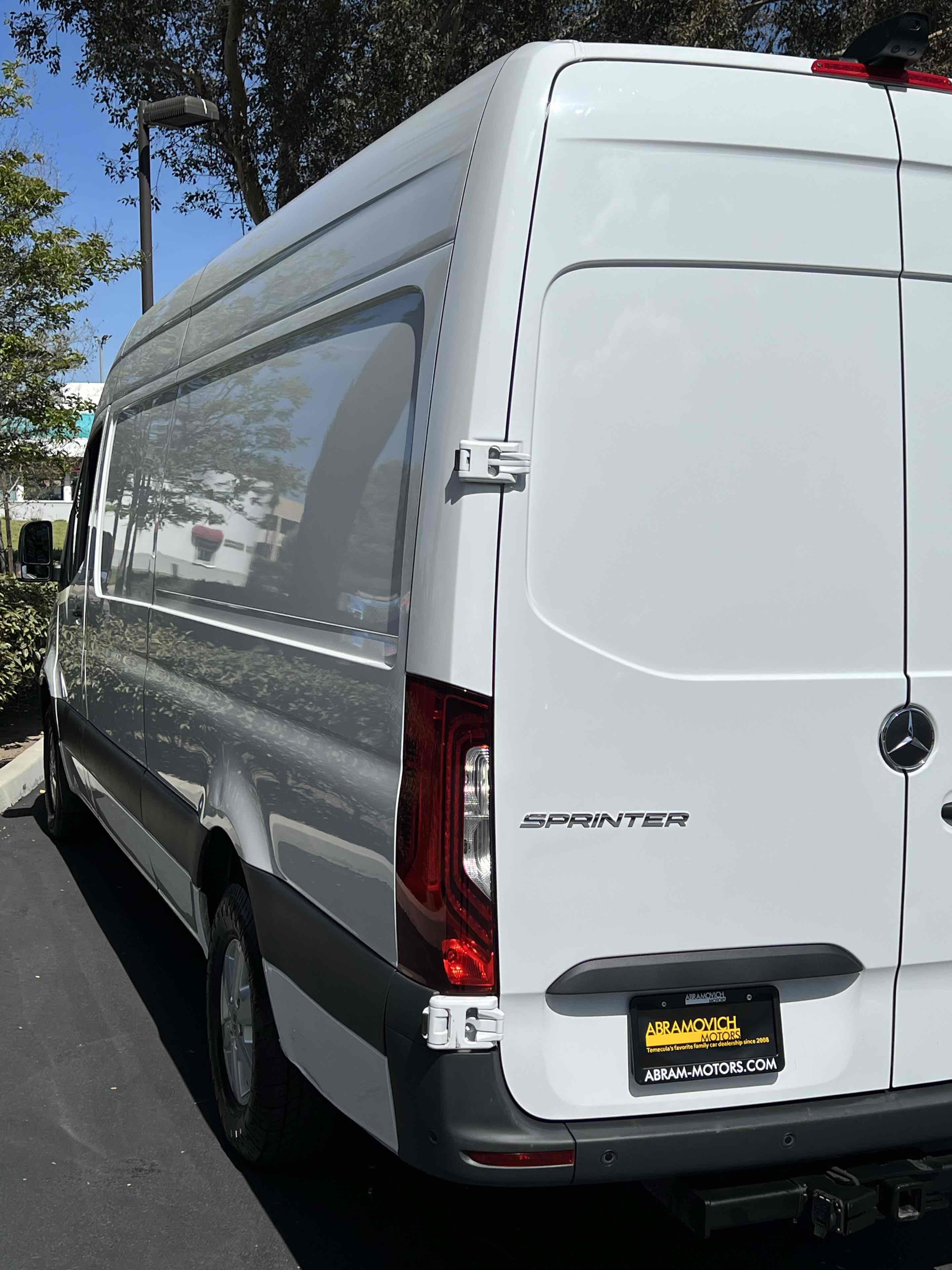 Used 2024 Mercedes-Benz Sprinter 2500 image 43