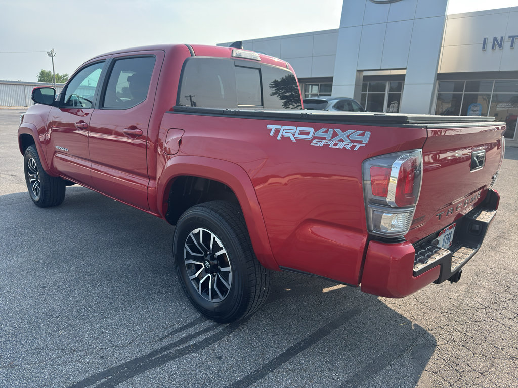 Used 2023 Toyota Tacoma TRD Sport AWD/4WD image 3