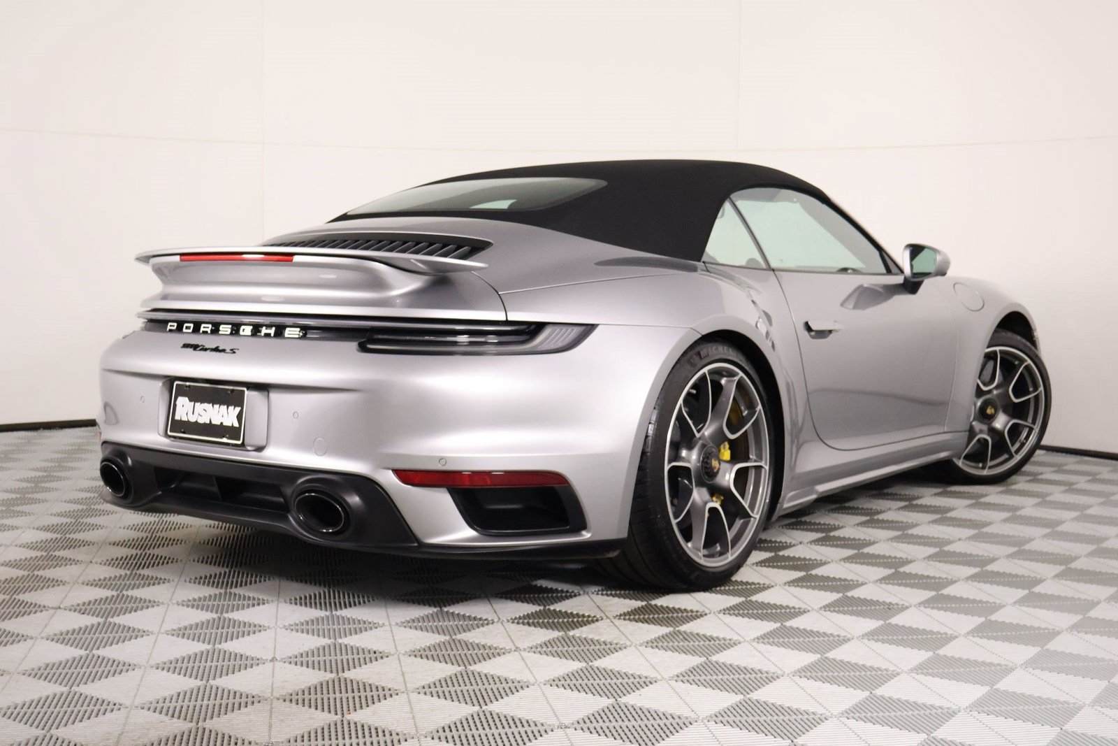 Certified 2021 Porsche 911 Turbo S AWD/4WD image 7