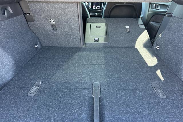 Certified 2023 Volvo XC40 Recharge Ultimate w/ Protection Package Premier AWD/4WD image 16