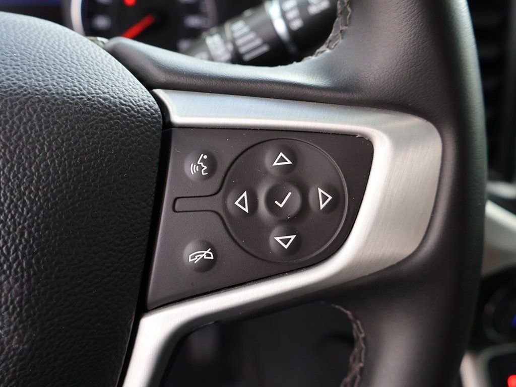 Used 2023 GMC Acadia SLT FWD image 47