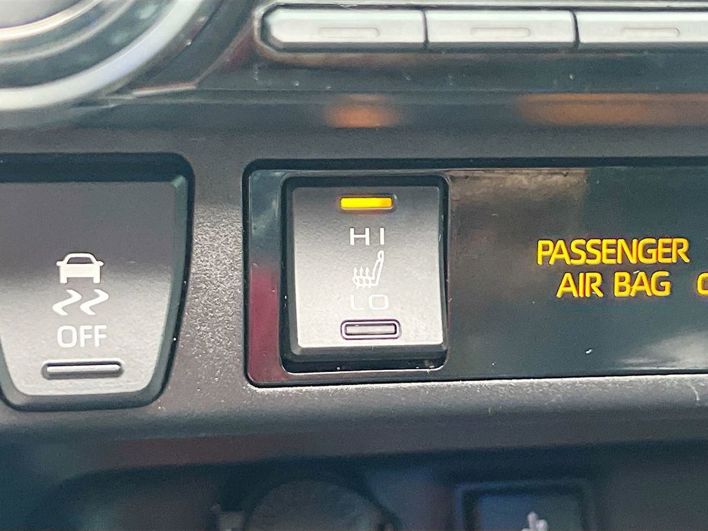 Used 2022 Toyota RAV4 XSE w/ XSE Grade Weather Package image 21