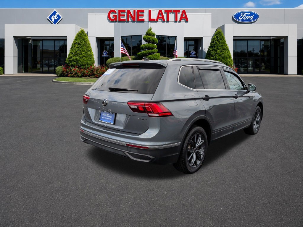 Used 2022 Volkswagen Tiguan SE AWD/4WD image 7